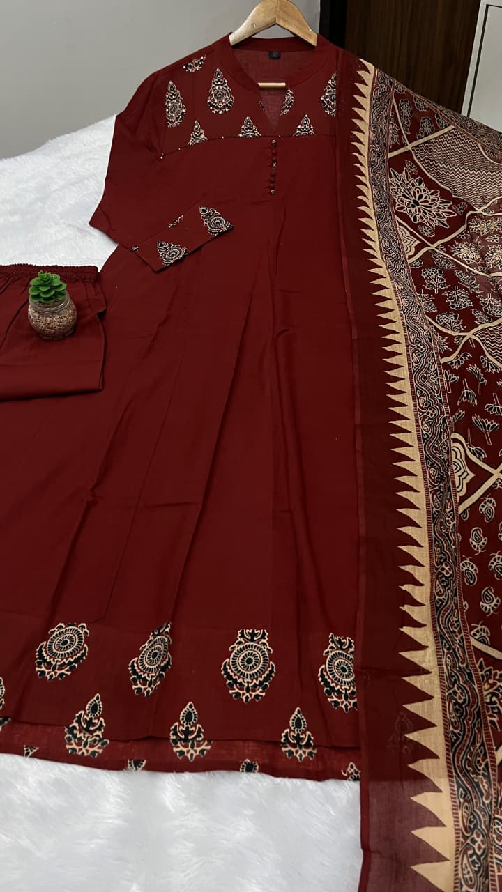 Royal Charm Printed Suit Set